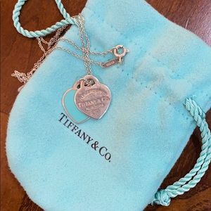 Return to tiffany Double Heart Tag Pendant